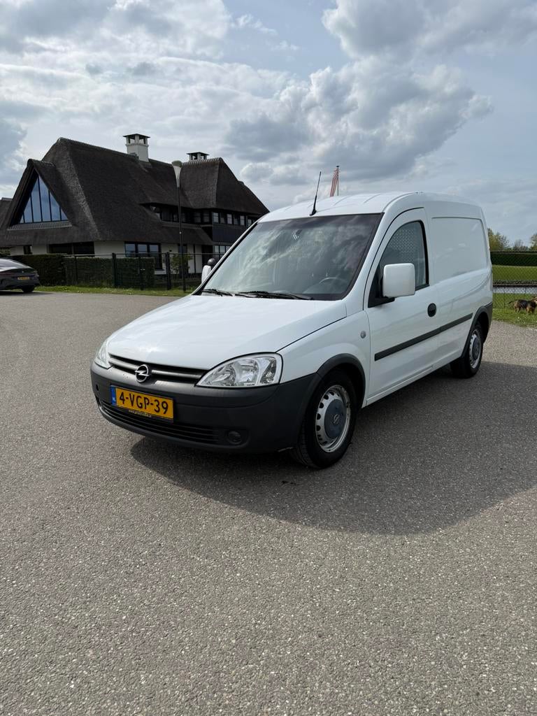 Opel Combo 1.3 CDti airo , schuifdeur , edition , trekhaak, Voorwielaandrijving, Multifunctioneel stuurwiel, Stof, 4 cilinders