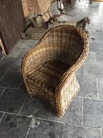 6 rotan zetels, Enlèvement, Rotin