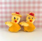 Peluche pince-doigt canard / poussin jaune à chapeau, Enfants & Bébés, Jaune, Enlèvement ou Envoi, Overige karakters, Aucun