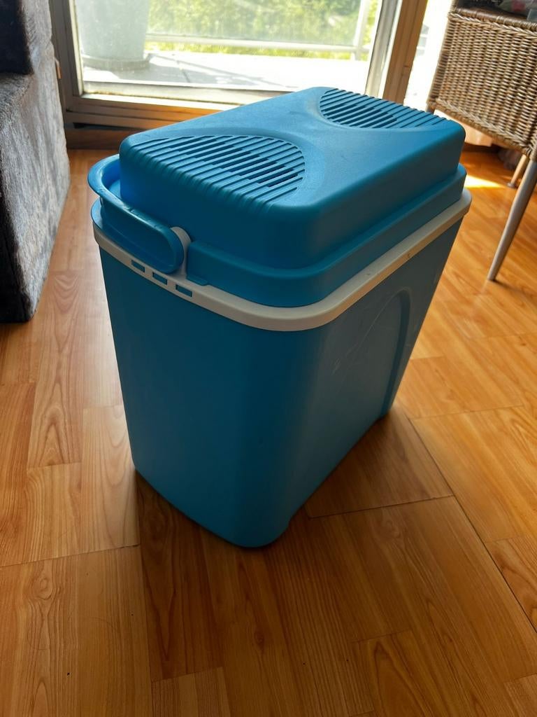 12V-22L elektrische koeler, Caravans en Kamperen, Koelboxen, Zo goed als nieuw, Elektrisch