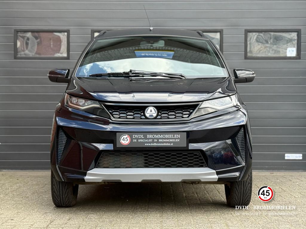 Aixam Crossover XXL Brommobiel DEMO 07-2025 1eig 4700km ZGAN, Overige merken, Gebruikt, DVDL Brommobielen, Staarten 32
5281PL  Boxtel, NL