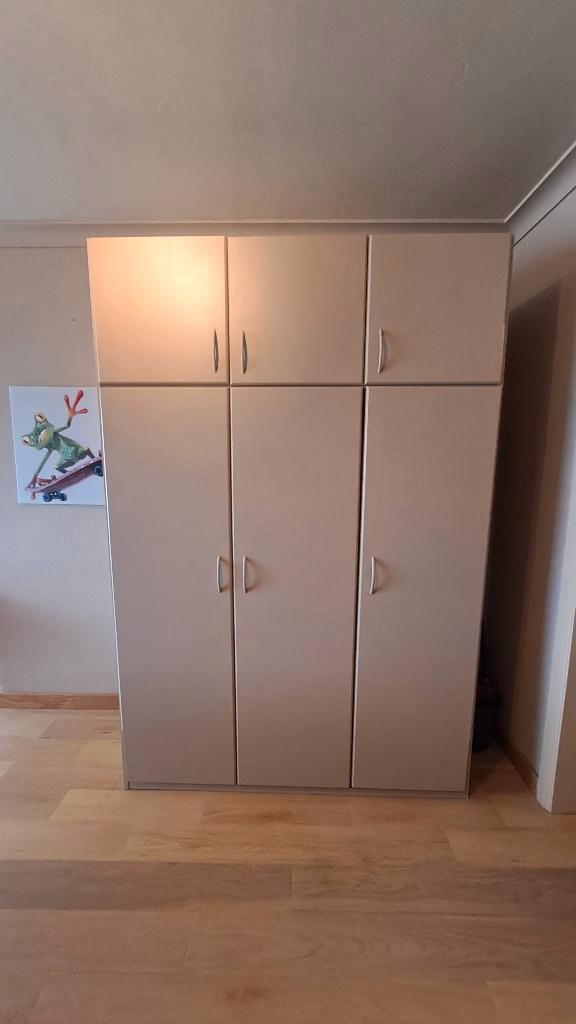 Lit - armoire escamotable, Maison & Meubles, Armoires | Autre, Utilisé, Enlèvement ou Envoi