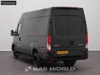 Iveco Daily 35C18 BPM VRIJ! 3.0L Black Edition Automaat 2025, Auto's, Bestelwagens en Lichte vracht, Automaat, Stof, Euro 6, 4 cilinders