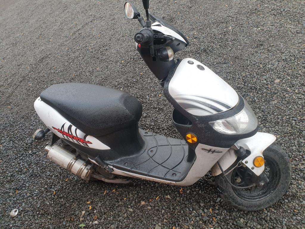 keeway huricane a klasse, Enlèvement, Essence, Autres marques