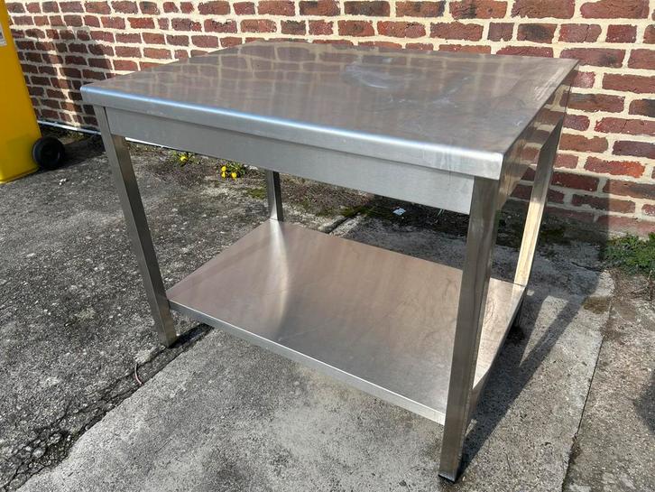 Table inox professionnelle - 100x70x83 cm, Articles professionnels, Horeca | Mobilier & Aménagement, Installation pour bar, Utilisé
