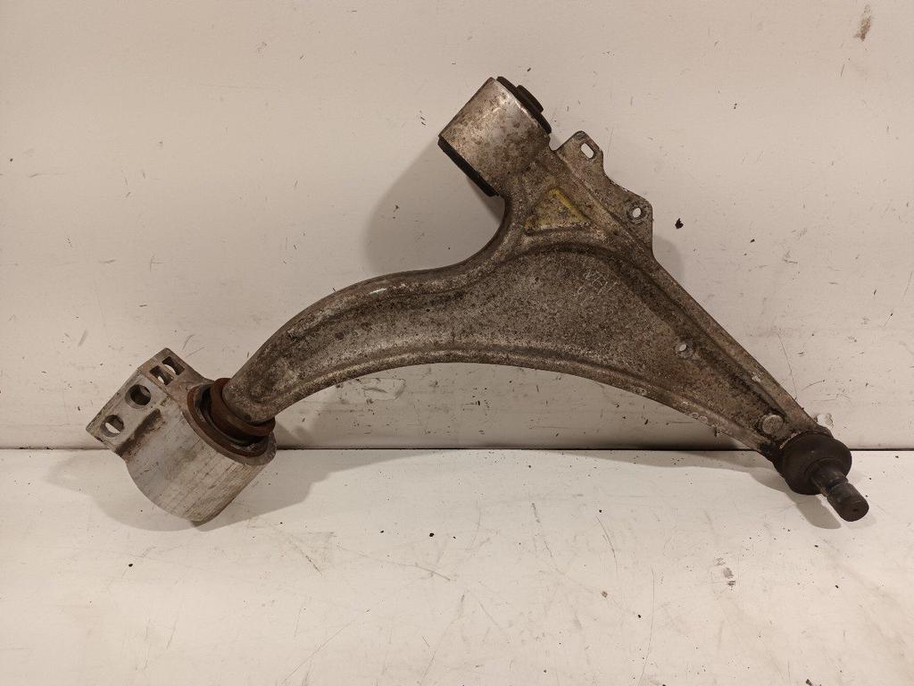 Draagarm rechts voor Chevrolet Cruze, Onderdelen@venauto.nl, Van der Ven Autorecycling B.V., Gebruikt, Ettenseweg 76, 4706 PB Roosendaal, The Netherlands