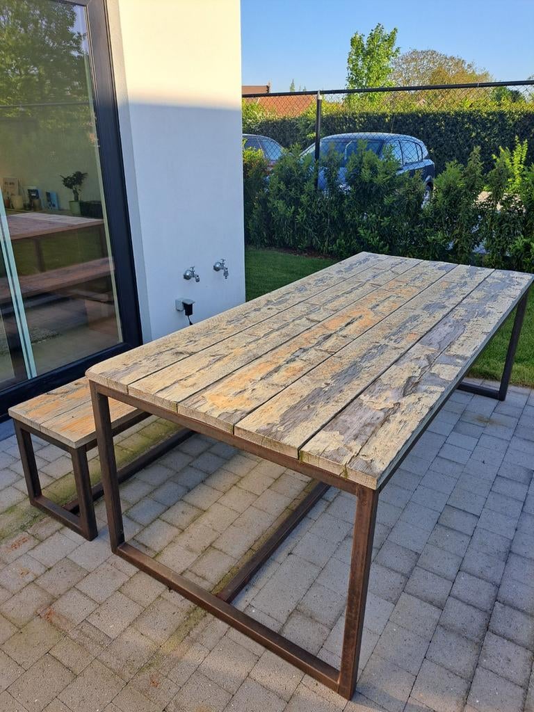 Tuintafel en bank  - op te knappen VERKOCHT, Ophalen, Gebruikt, Rechthoekig, Hout