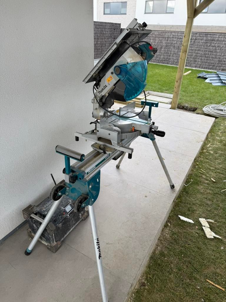 Makita combi zaagmachine, Ophalen of Verzenden, Zo goed als nieuw