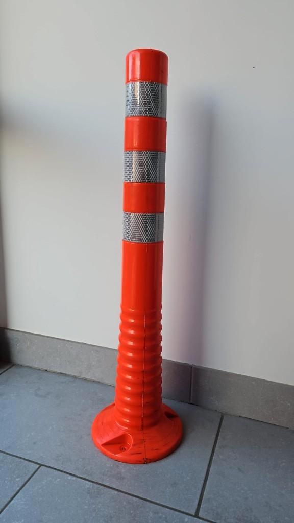 Afzetpaaltjes- Signalisatiepaaltjes- Verkeerspaaltjes, Huis en Inrichting, Woonaccessoires | Zuilen en Pilaren, Gebruikt, Ophalen