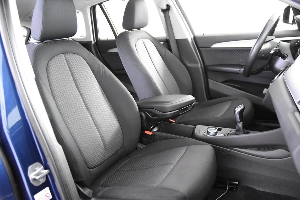 BMW X1 sDrive 18i *1ste Eigenaar*Navigatie*PDC*Standkachel*, Stof, Blauw, Bedrijf, 5 deurs