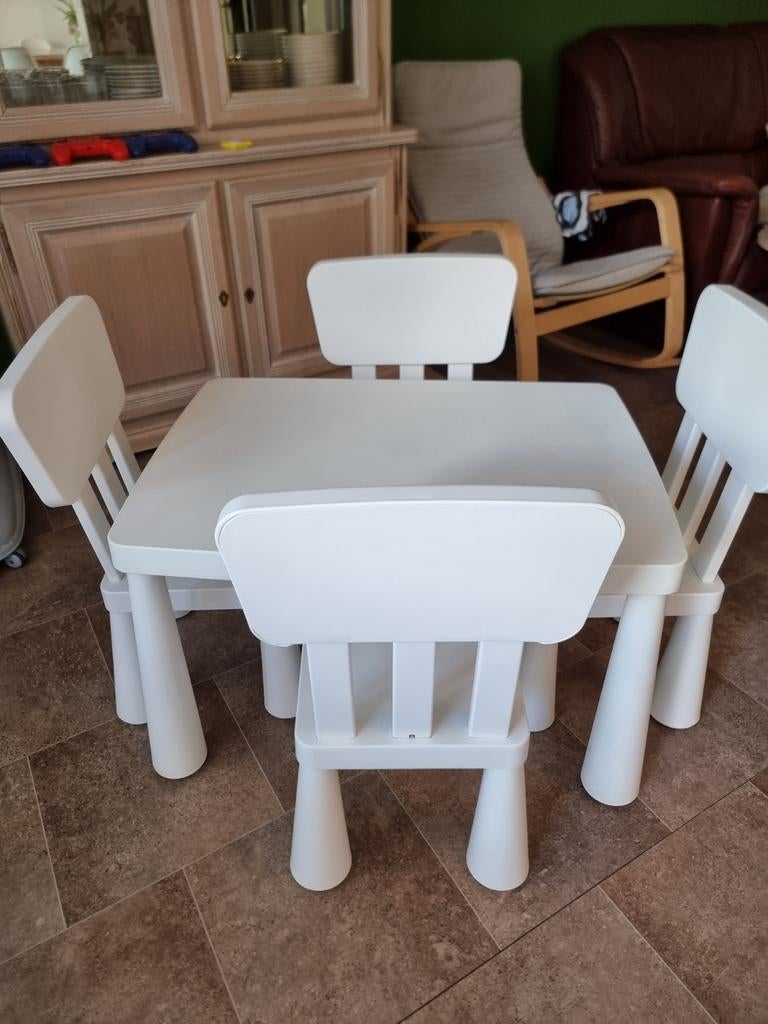 Table et 4 chaises pour enfant, Huis en Inrichting, Complete eetkamers, Ophalen of Verzenden