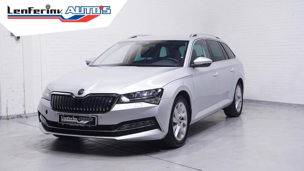 Skoda Superb Combi 1.4 TSI iV Style SOH 94% Navi Leder/alcan, Auto's, Automaat, Parkeersensor, Bedrijf, Break