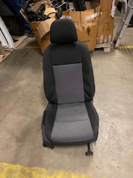 SIEGE AVANT DROIT ( PASSAGER ) Golf VII Variant (AUVV), Autos : Pièces & Accessoires, Habitacle & Garnissage, Volkswagen, Utilisé