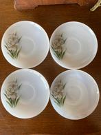 Set van 4 Arcopal Narcissus schotels, Ophalen of Verzenden, Gebruikt, Kop(pen) en/of Schotel(s)