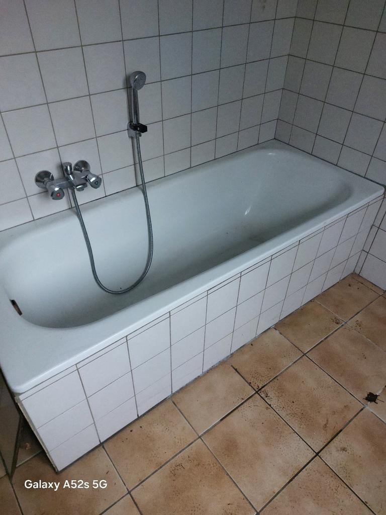 Gratis badkamer, Enlèvement