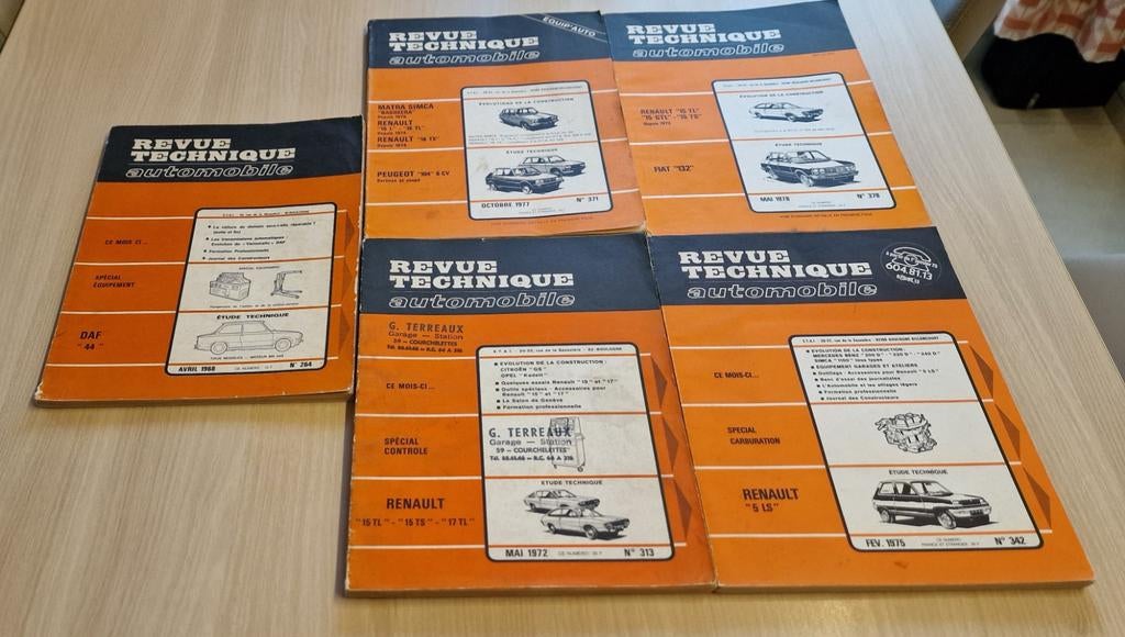 Revue Technique automobile 5 ex, Enlèvement ou Envoi