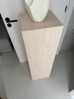 Podium table en bois, Enlèvement, Comme neuf