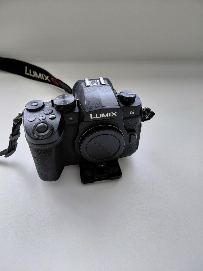 Panasonic Lumix DC-G90 body, TV, Hi-fi & Vidéo, Appareils photo numériques, Enlèvement, Comme neuf, 20 Mégapixel, Autres Marques