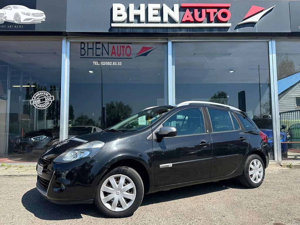 Renault Clio 1.2i 20th / NAVI / AIRCO / RADIO / BLUETOOTH /, Auto's, Euro 5, Stof, Zwart, 4 cilinders