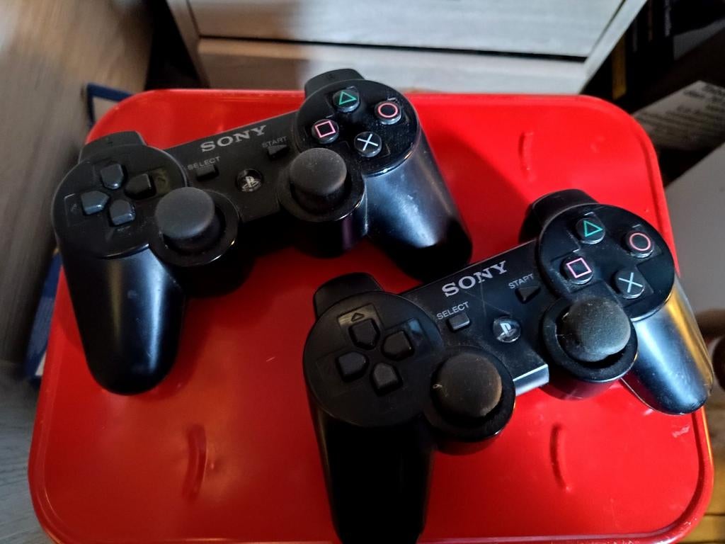 PS3 2 x Duallshock 3 pour réparation, Enlèvement ou Envoi, Utilisé