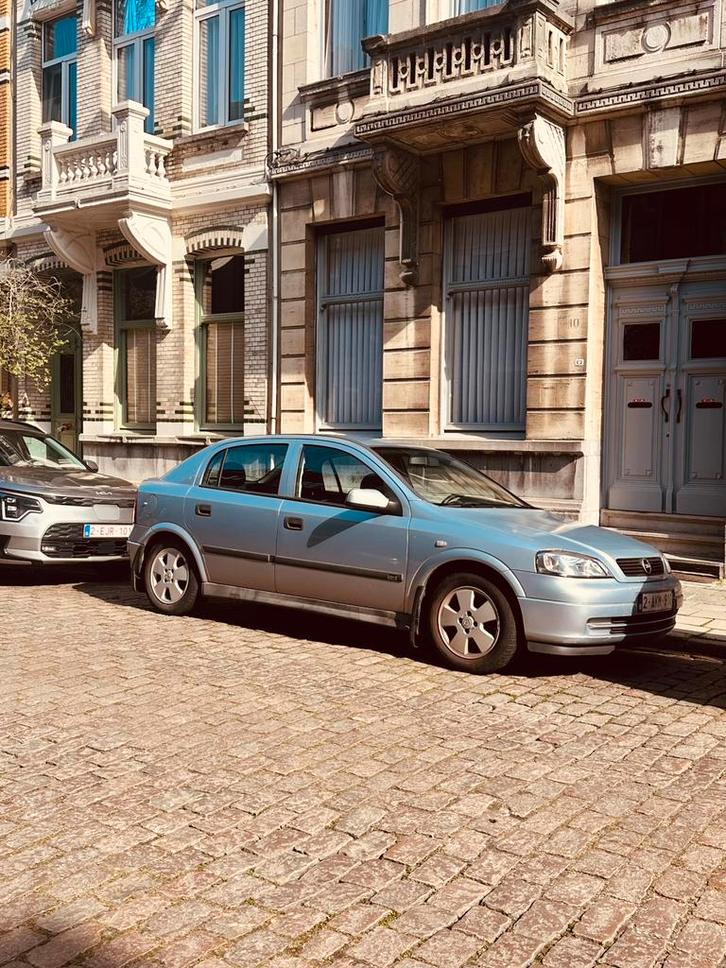 Te koop Opel Astra, Auto's, Opel, Particulier, Astra, ABS, Airbags, Bluetooth, Radio, USB, Benzine, Euro 4, Coupé, 5 deurs, Handgeschakeld