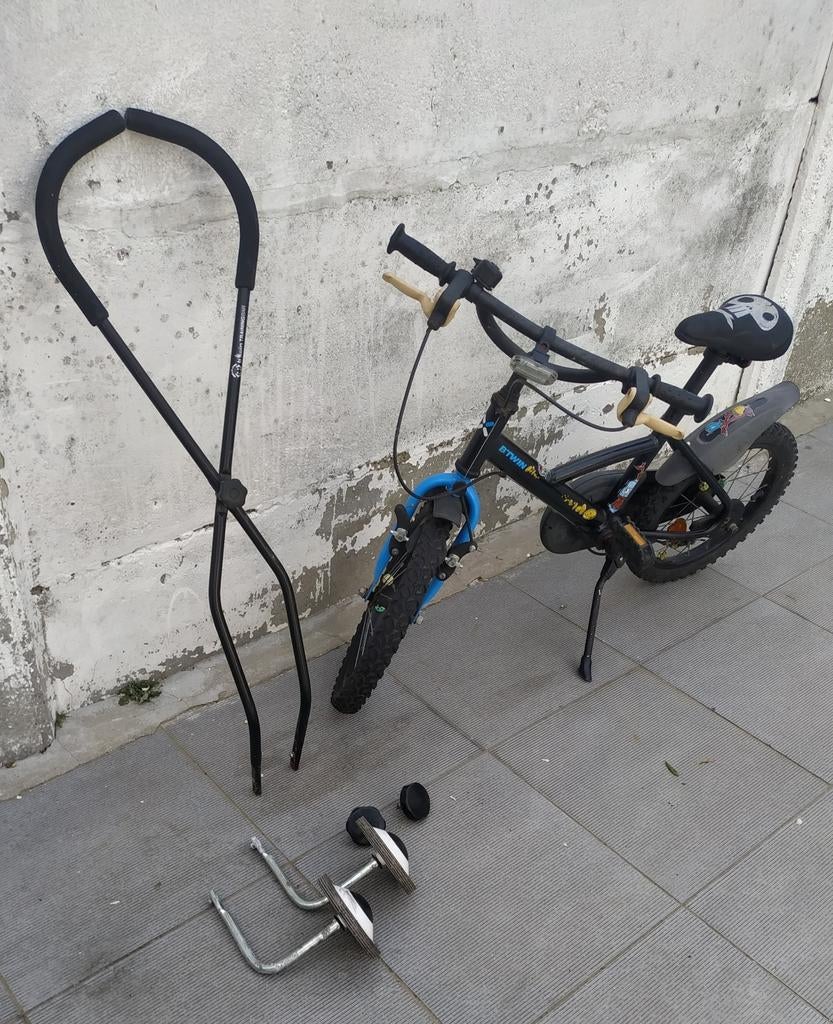 Btwin jongensfiets goede staat, Fietsen en Brommers, Fietsaccessoires | Aanhangwagens en Karren, Ophalen, B-Twin