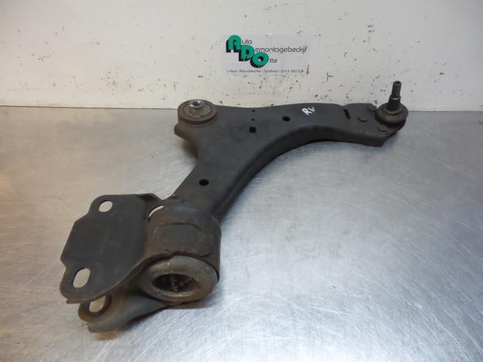 Draagarm rechts-voor van een Ford Mondeo (Mondeo 07-), Auto-onderdelen, Ophanging en Onderstel, Ford, Gebruikt, 3 maanden garantie