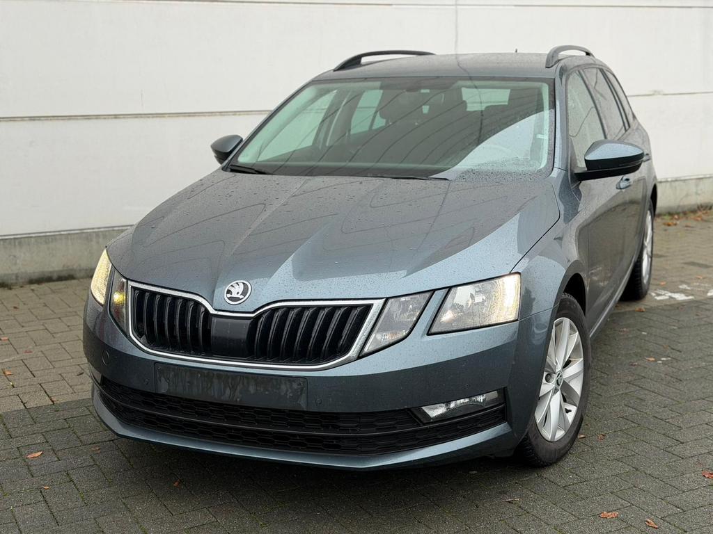 Skoda Octavia 1.6 TDI Euro6B en parfait état, Autos, Skoda, Euro 6, Boîte manuelle, 5 portes, Particulier