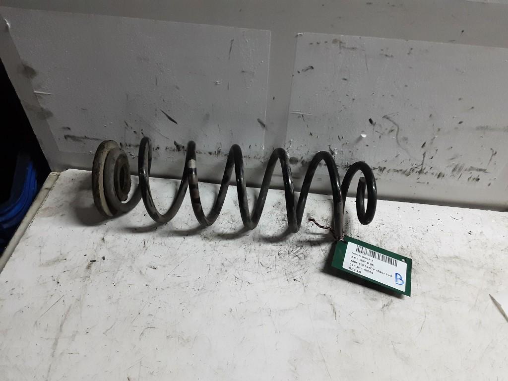 SCHROEFVEER ACHTER Volkswagen Golf V (1K1) (02-2001/12-2010), Gebruikt, Volkswagen, Mevr. I. Hauben, Rue de l'Espoir 34 34
4030  GRIVEGNÉE, BE