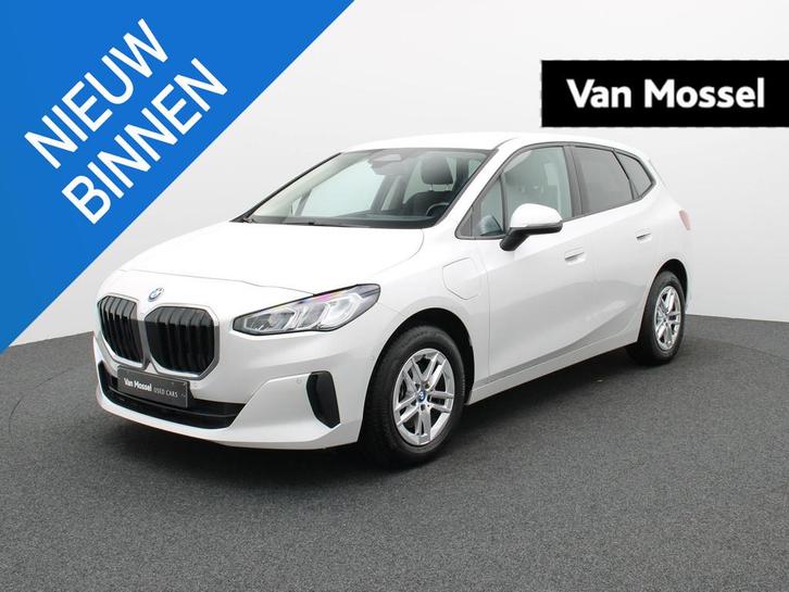 BMW 2-serie Active Tourer 225e xDrive, Auto's, BMW, Bedrijf, Te koop, 2 Reeks Active Tourer, 4x4, Airconditioning, Bluetooth, Climate control
