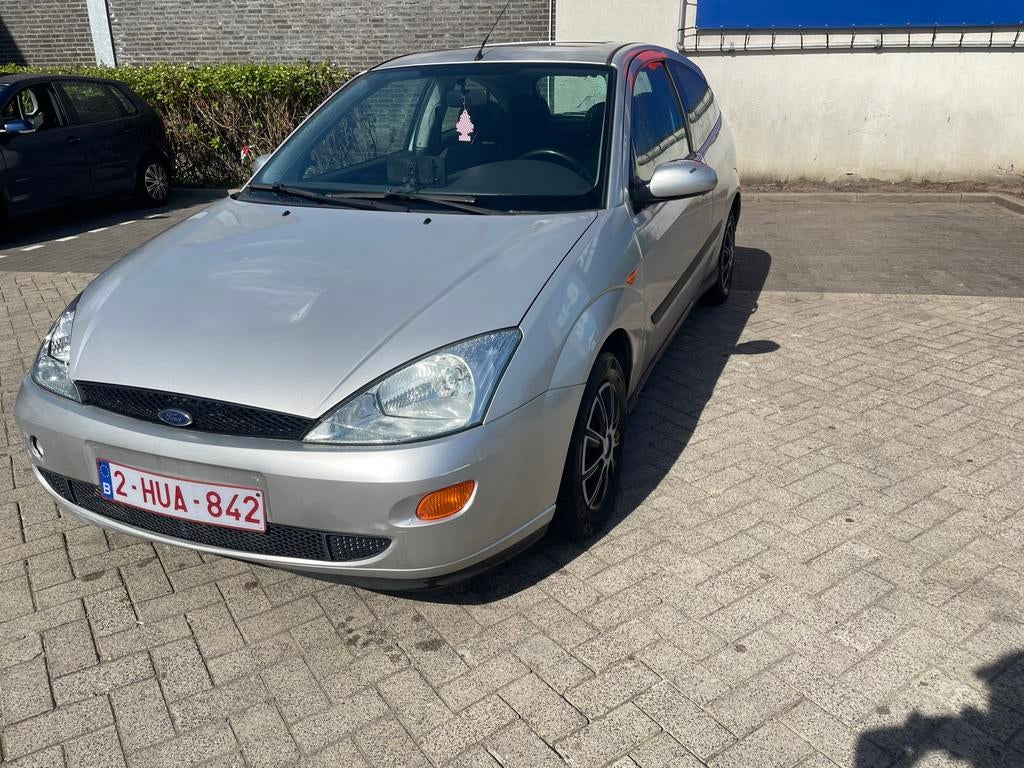 Ford focus Benzine 1.6 automaat Gekeurd vr verkoop, Auto's, Particulier, 3 deurs, Focus, Automaat