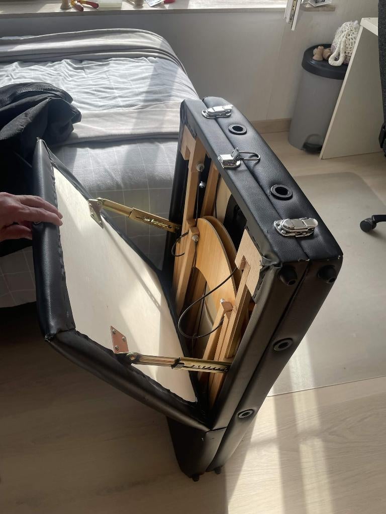 Table de massage pliable avec appui-tête + accoudoirs, Sports & Fitness, Enlèvement, Comme neuf, Table de massage