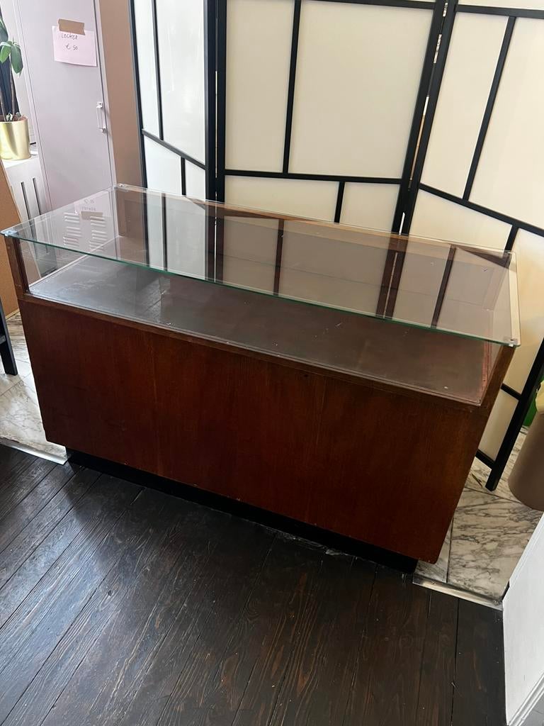 Vintage toonbank met glazen vitrine, Ophalen, Gebruikt