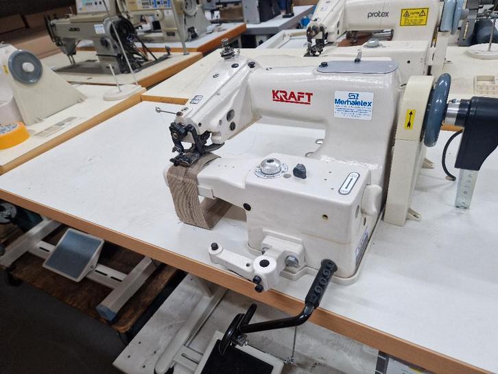 Krafft 101 Blindzoom Machine – LET OP: NIET GECONTROLEERD, Hobby en Vrije tijd, Naaimachines en Toebehoren, Gebruikt, Accessoires