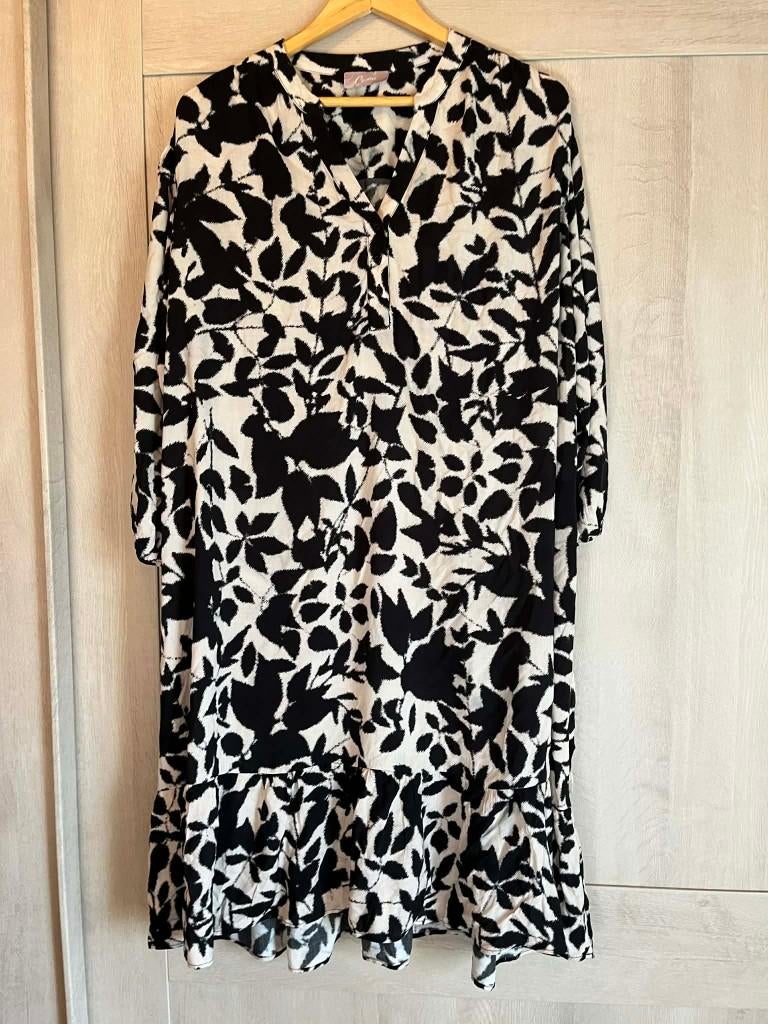 mooi kleedje paprika cassis maat 50 1 x gedrgen, Kleding | Dames, Paprika, Ophalen of Verzenden, Zo goed als nieuw, Jurk