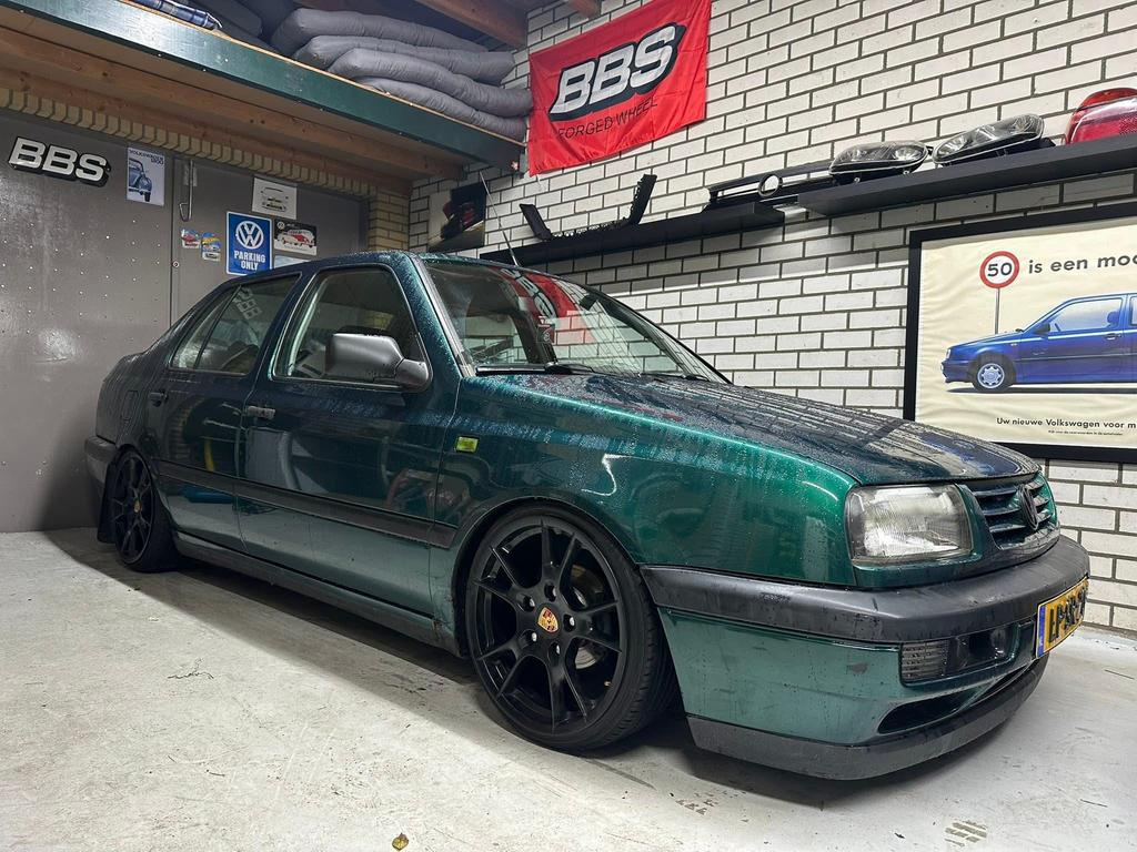 Porsche velgen 5x130 —> 4x100 17inch, Ophalen, Band(en)