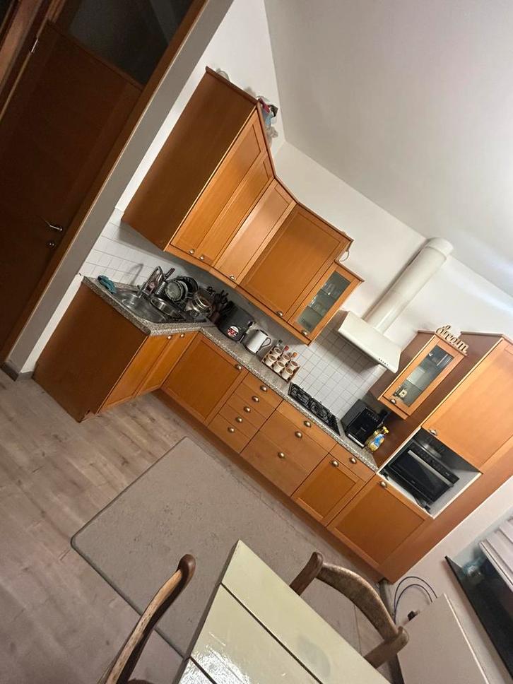 Keuken gratis, Huis en Inrichting, Keuken | Complete keukens, Gebruikt, Hoekkeuken, Bruin, Hout, Hoogglans of Gelakt, Ophalen