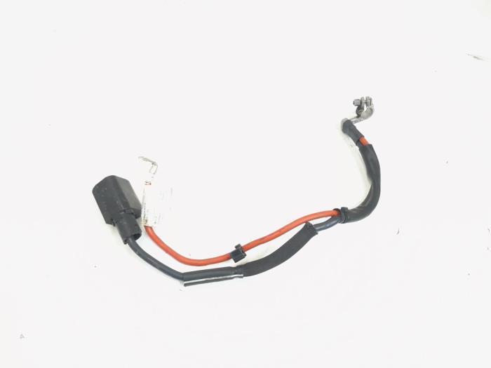 Borne de batterie d'un Audi A3, Autos : Pièces & Accessoires, Batteries & Accessoires, Audi, Utilisé, 3 mois de garantie, Enlèvement ou Envoi