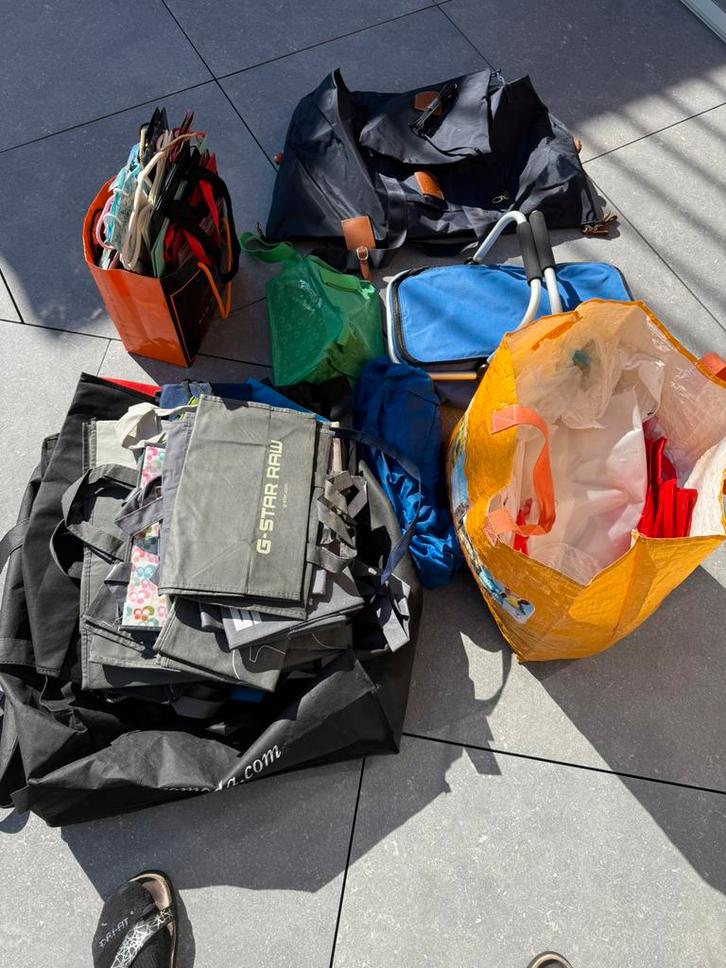 Allerlei zakjes, Diversen, Rommelmarktspullen, Zo goed als nieuw, Ophalen