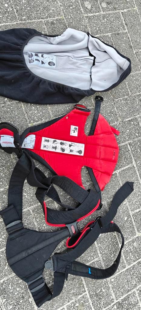 Porte-ventral/kangourou ajustable BabyBjörn avec couverture, Enfants & Bébés, Vêtements de bébé | Chaussures & Chaussettes, Enlèvement