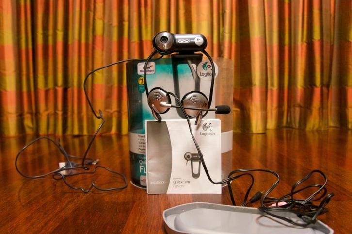 Logitech Quickcam Fusion True 1.3 megapixel sensor, Computers en Software, Webcams, Zo goed als nieuw, Bedraad, MacOS, Windows