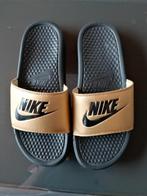 Claquette de bain NIKE pointure 39, Enlèvement ou Envoi, Neuf, Noir