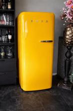 SMEG retro koelkast geelperfecte staatcomplete documentatie, 150 tot 200 liter, Ophalen of Verzenden, Zo goed als nieuw, Energieklasse A of zuiniger