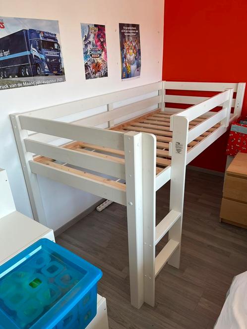 Halfhoogslaper met glijbaan - thema brandweer - Vipack, Kinderen en Baby's, Kinderkamer | Stapelbedden en Hoogslapers, Gebruikt