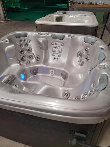 Coleman jacuzzi spa beschikbaar voor biedingen