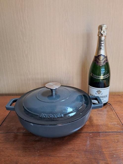 Brabantia gietijzeren kookpot – donkergrijs, met deksel, Huis en Inrichting, Keuken | Potten en Pannen, Ophalen of Verzenden