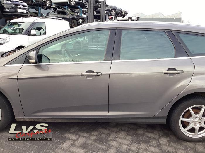 Portier 4Deurs links-voor van een Ford Focus (PN4AR0), Auto-onderdelen, Carrosserie, Deur, Ford, Gebruikt, 3 maanden garantie
