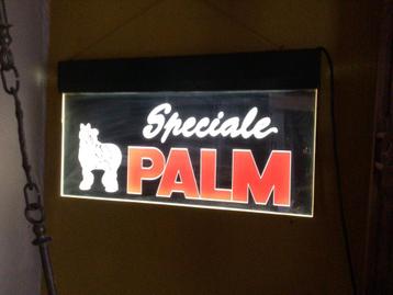 Reclame palm beschikbaar voor biedingen