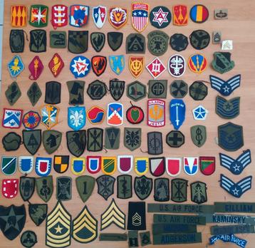 100 verschillende US ARMY patches insignes emblemen militair