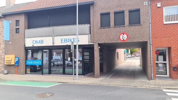 Remises importantes sur les vélos électriques Kalkhoff, Vélos & Vélomoteurs, Vélos électriques, Neuf, 50 km par batterie ou plus